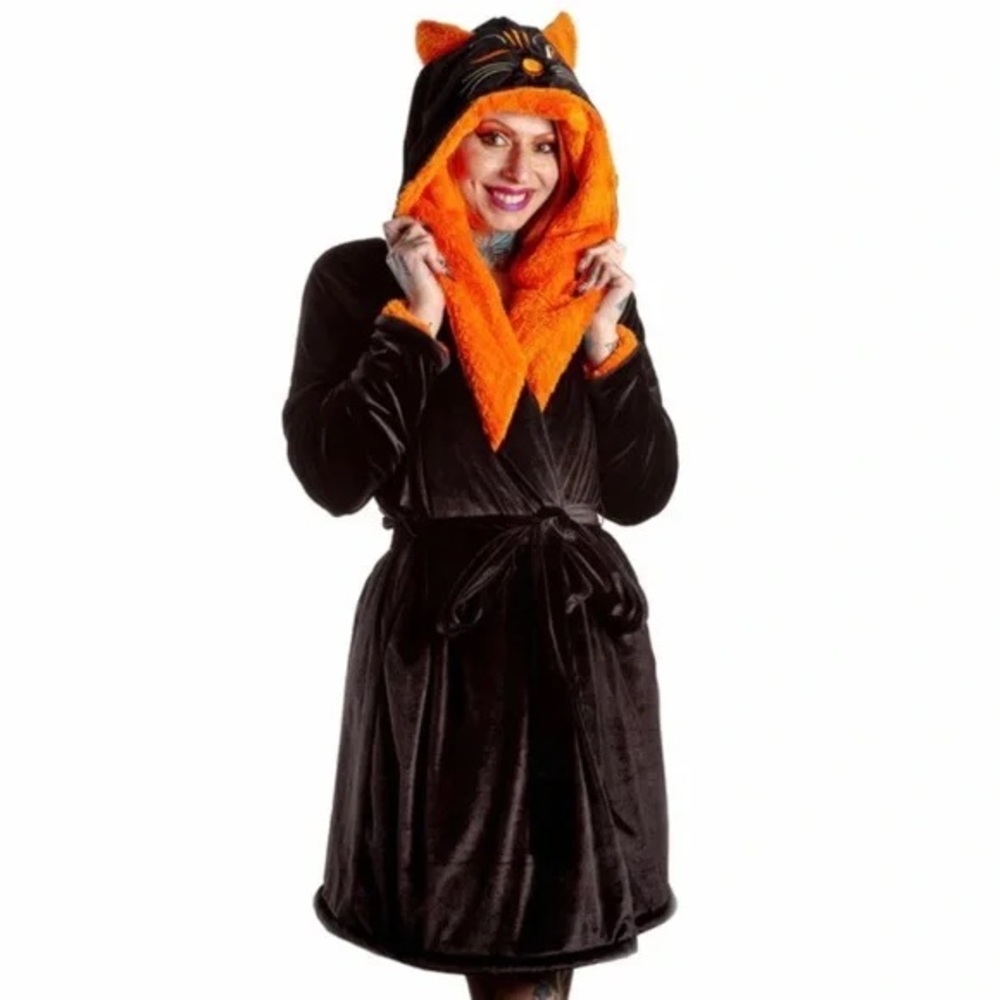 Sourpuss Halloween Jinx Cat Robe